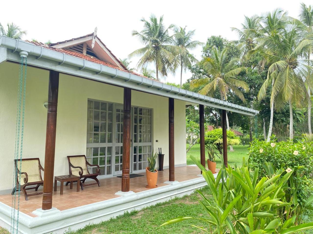 Tamarind Tree Garden Resort - Katunayake Negombo Exteriör bild