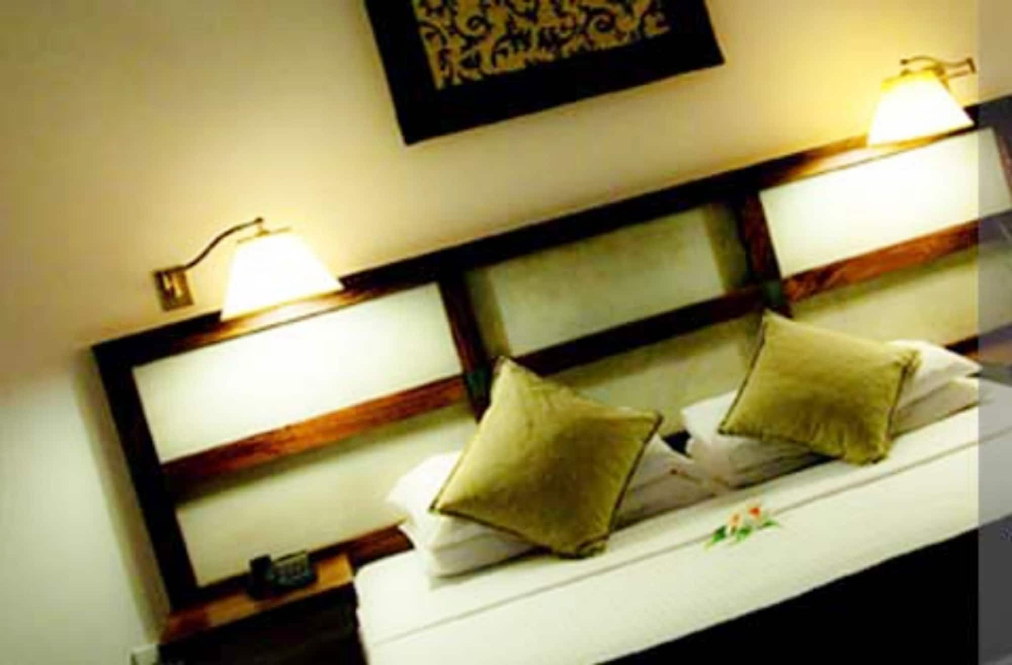 Tamarind Tree Garden Resort - Katunayake Negombo Exteriör bild